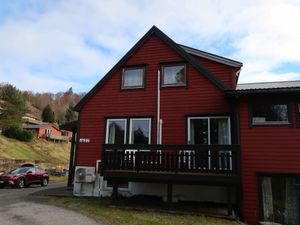 23866784-Ferienhaus-6-Sørbøvåg-300x225-5