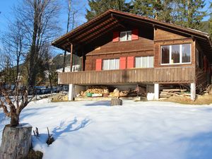 23318580-Ferienhaus-5-Sörenberg-300x225-0