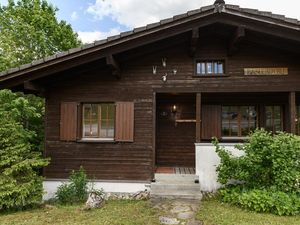 24007885-Ferienhaus-5-Sörenberg-300x225-1