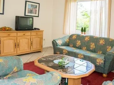 Ferienhaus für 6 Personen (100 m²) in Sögel 2/10