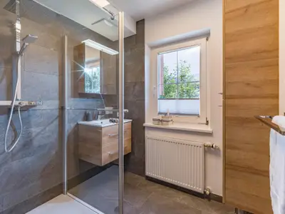 Landhaus_Central_Dorf_64_Soell_Badezimmer