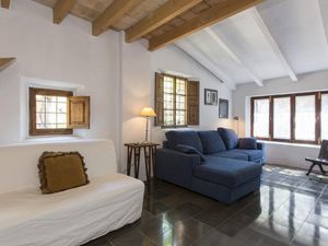 23548254-Ferienhaus-4-Soller-300x225-3