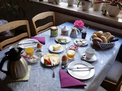 Frühstück für zwei Personen