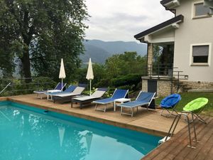 Ferienhaus für 8 Personen (280 m&sup2;) in Solto Collina