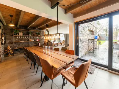 DiningRoom