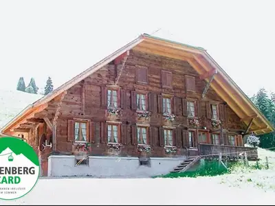 Haus im Sommer