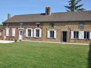 21649747-Ferienhaus-15-Sormery-300x225-1