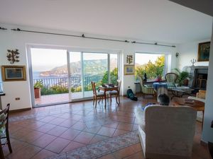 23924900-Ferienhaus-12-Sorrento-300x225-3