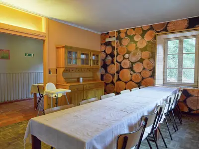 DiningRoom