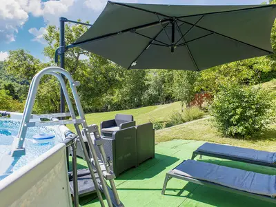 PoolOfHouse