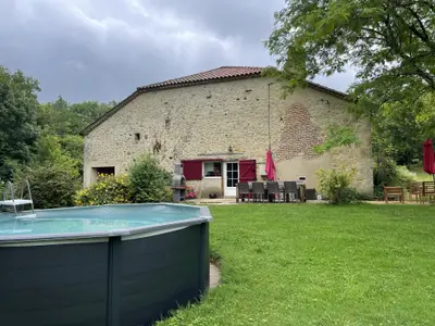 Pool des Ferienhauses