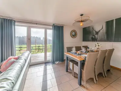 DiningRoom