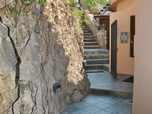 22946465-Ferienhaus-7-Sperlonga-300x225-5