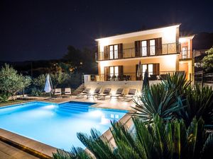 Ferienhaus für 12 Personen (220 m&sup2;) in Split