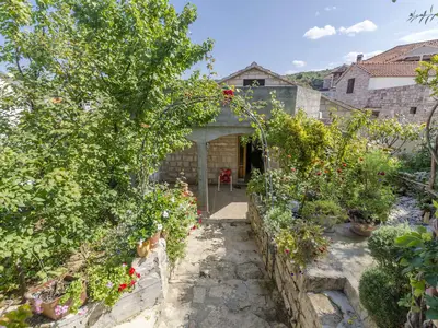 Ferienhaus für 5 Personen (80 m²) in Splitska 6/10