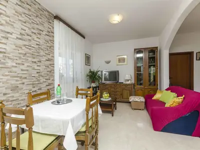 Ferienhaus für 5 Personen (80 m²) in Splitska 7/10