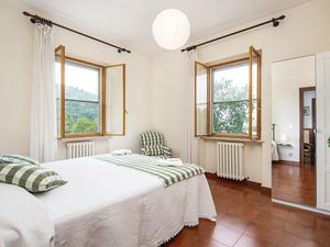 23737120-Ferienhaus-6-Spoleto-300x225-2