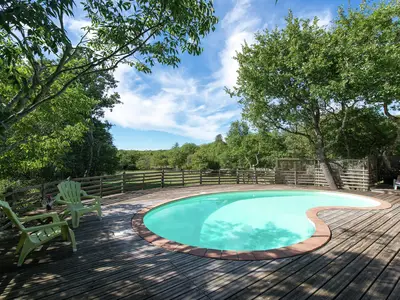 PoolOfHouse