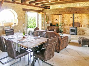 23708937-Ferienhaus-4-St Amand de Coly-300x225-2