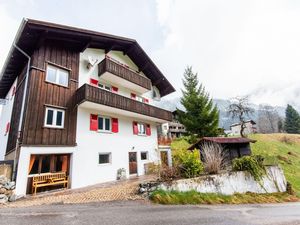 23987390-Ferienhaus-25-St. Gallenkirch-300x225-0