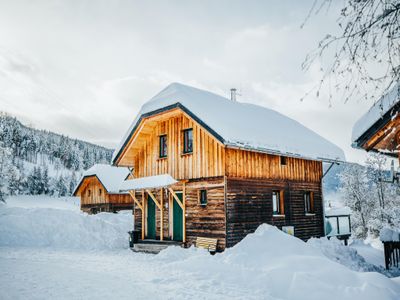 Außenseite Ferienhaus [Winter]