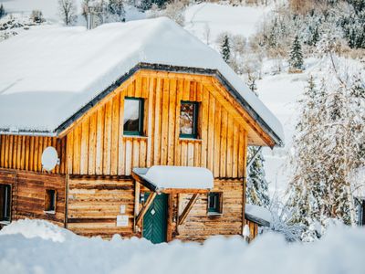 Außenseite Ferienhaus [Winter]