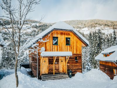 Außenseite Ferienhaus [Winter]