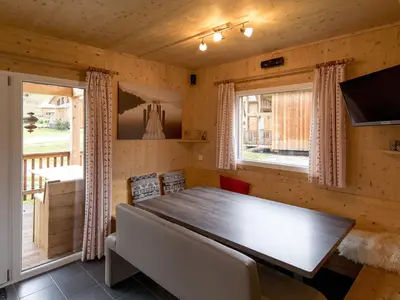 DiningRoom