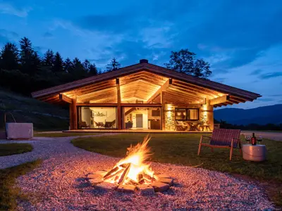 Außenseite Ferienhaus [Sommer]
