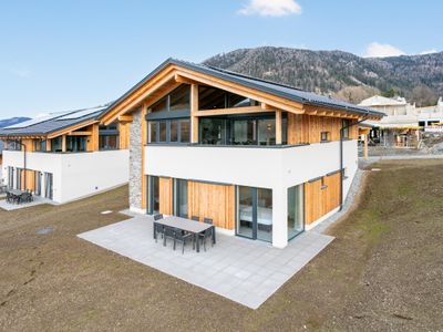 Außenseite Ferienhaus [Sommer]