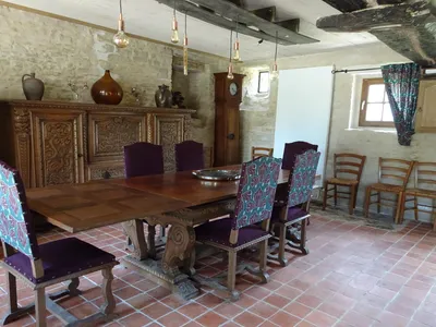 DiningRoom