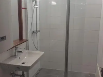 Bad/Dusche