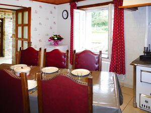 23283607-Ferienhaus-8-St. Maurice-En-Cotentin-300x225-4