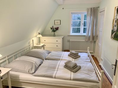 2. Schlafzimmer