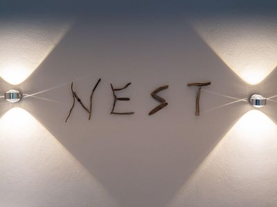 Schild Nest