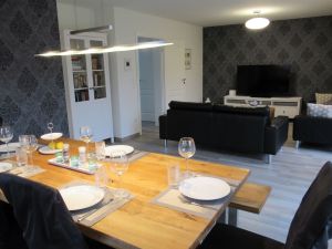 23967600-Ferienhaus-5-St. Peter-Ording-300x225-4