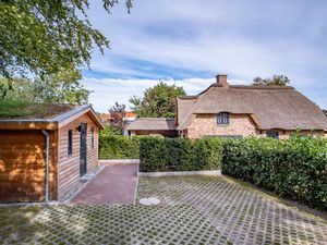 23967676-Ferienhaus-5-St. Peter-Ording-300x225-3