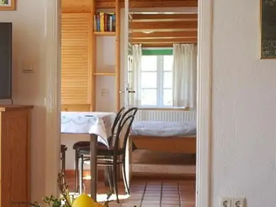 Durchblick Wohnzimmer - vorderes Schlafzimmer 2