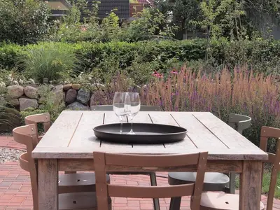 Gartentisch