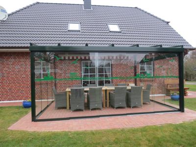 überdachte Terrasse