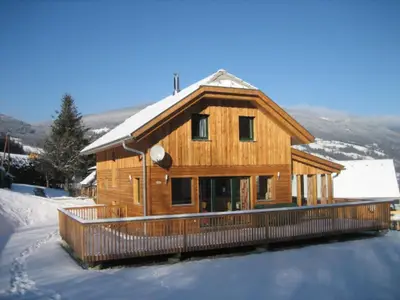 Außenseite Ferienhaus [Winter]