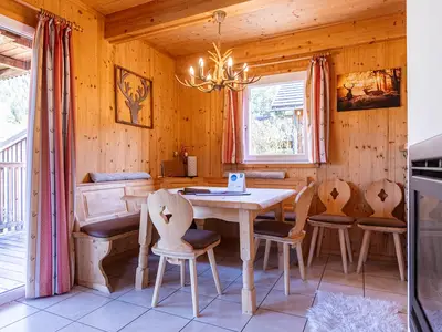 DiningRoom