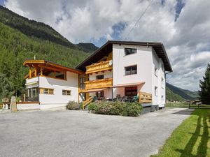 18578956-Ferienhaus-16--300x225-0