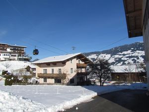 Zillertal-Fügenberg-Landhaus-Kröll-Gästehaus-Winte