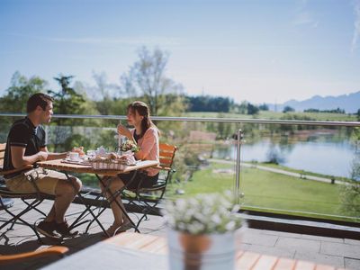 Frühstück direkt am See