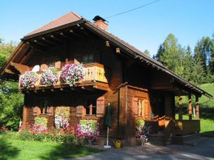 Bio-Blockhaus Koglerhütte im Sommer