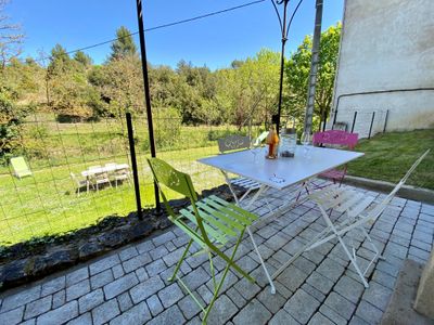 Terrasse avec belle vue sur le jardin