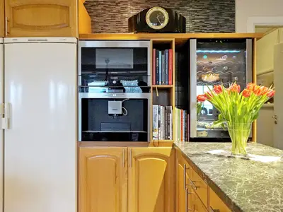 Indoor Indoor
