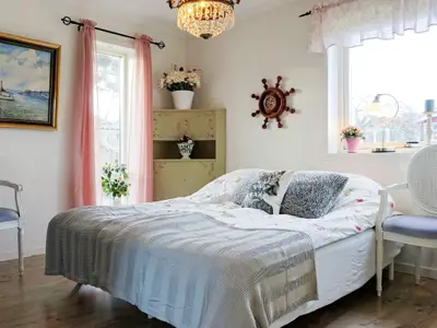 Indoor Indoor