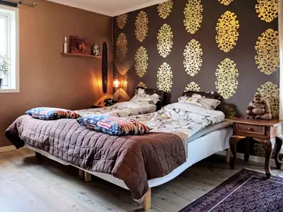 Indoor Indoor